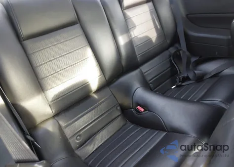 2007 Ford Mustang Gt Deluxe/Gt Premium from USA, damaged, VIN 1ZVFT82H075219537